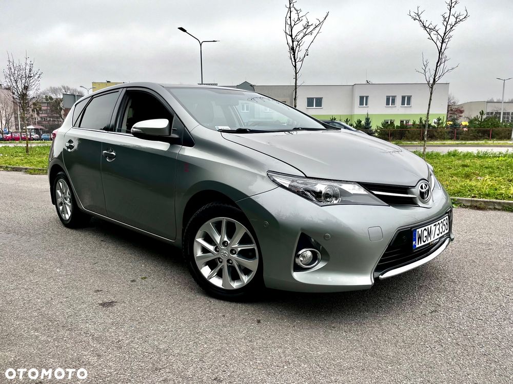Toyota Auris 1.6 Premium Start - 7