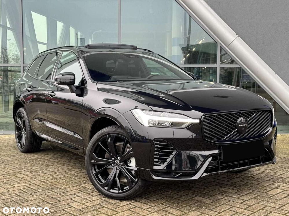 Volvo XC 60 T8 Plug-In Hybrid AWD Ultra Black Edition - 4