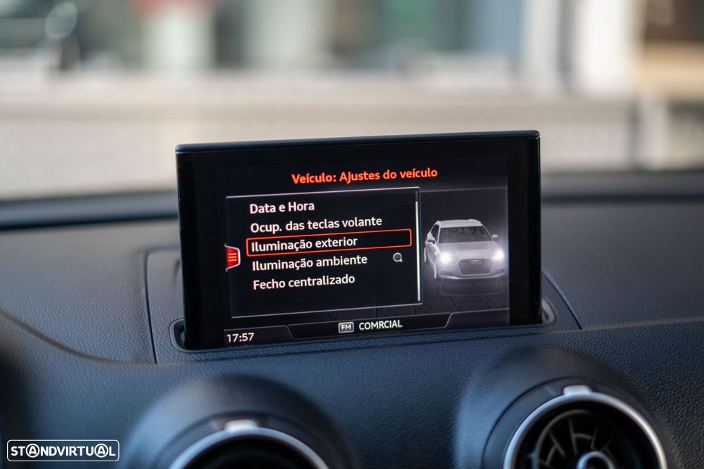 Audi A3 Sportback 30 TFSI S-line S tronic - 19