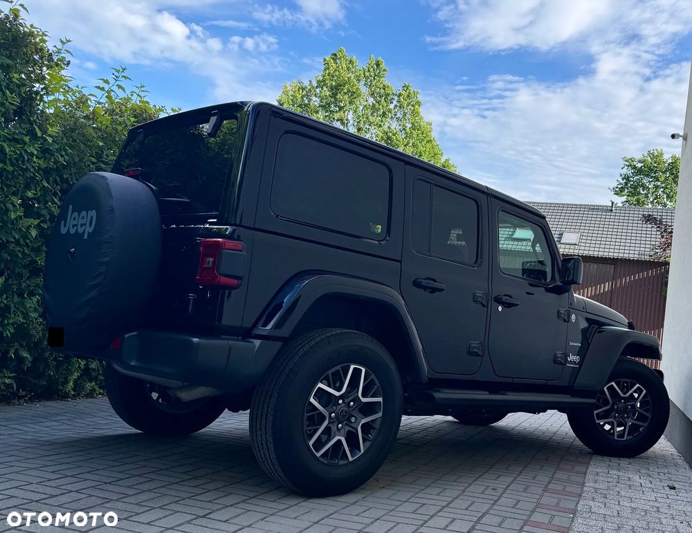 Jeep Wrangler - 5