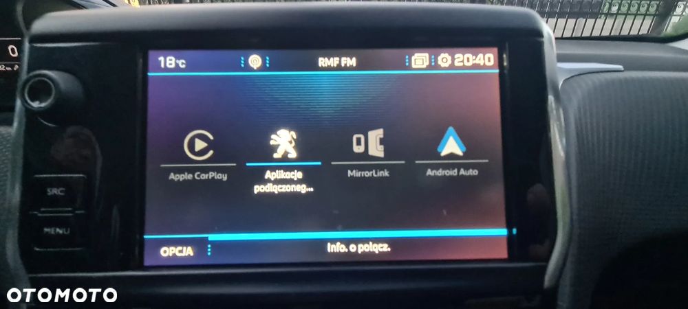 Peugeot 208 1.2 PureTech GPF Signature S&S EAT6 - 21