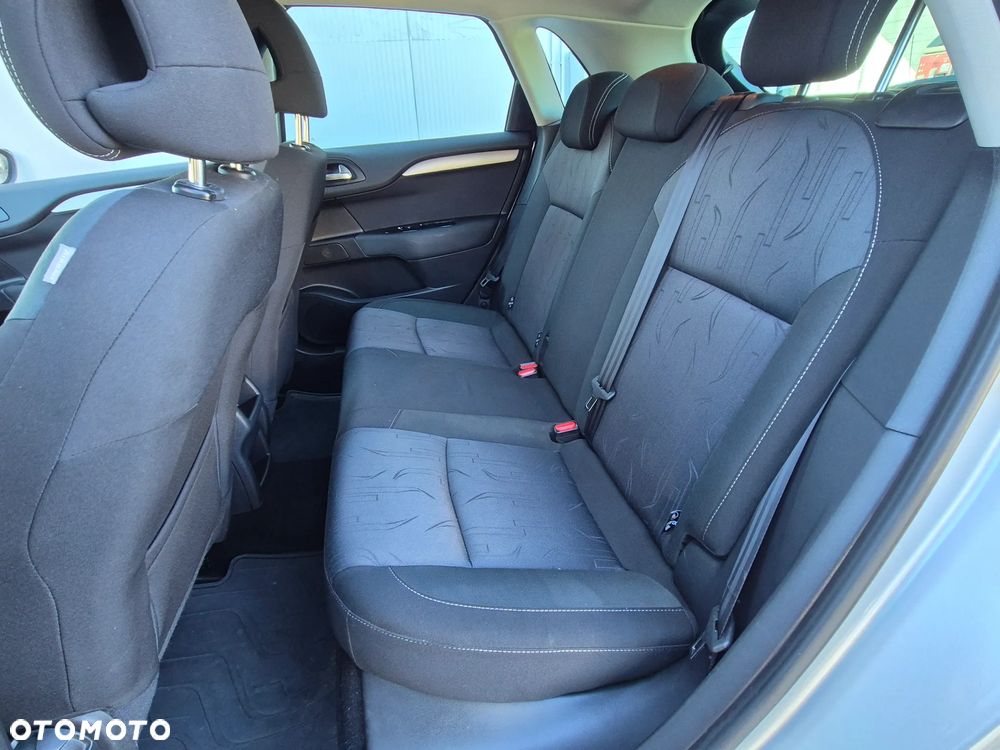 Citroën C4 VTi 120 Attraction - 26