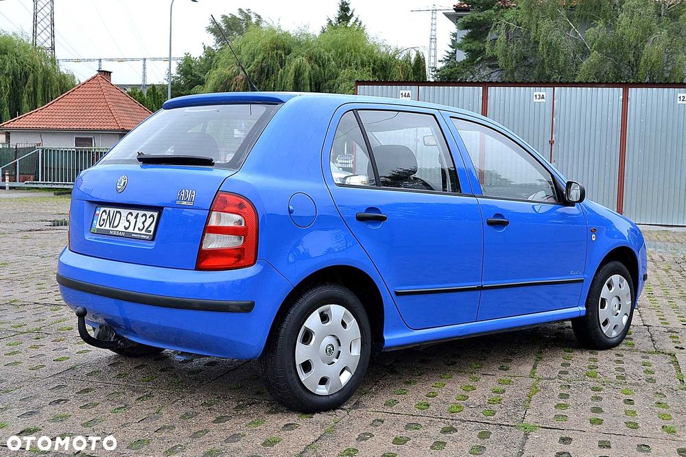 Skoda Fabia - 4