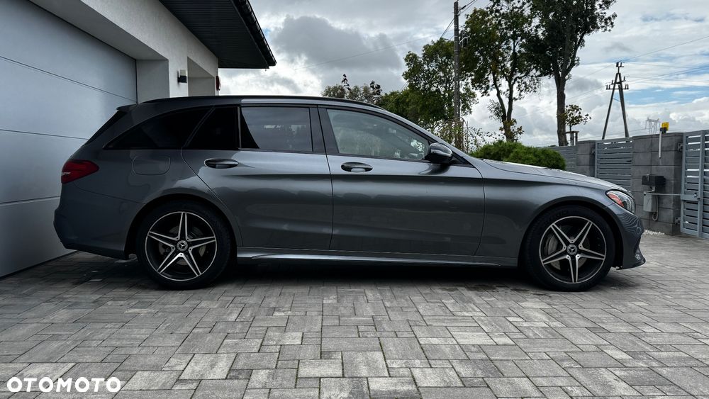 Mercedes-Benz Klasa C 300 9G-TRONIC AMG Line - 11