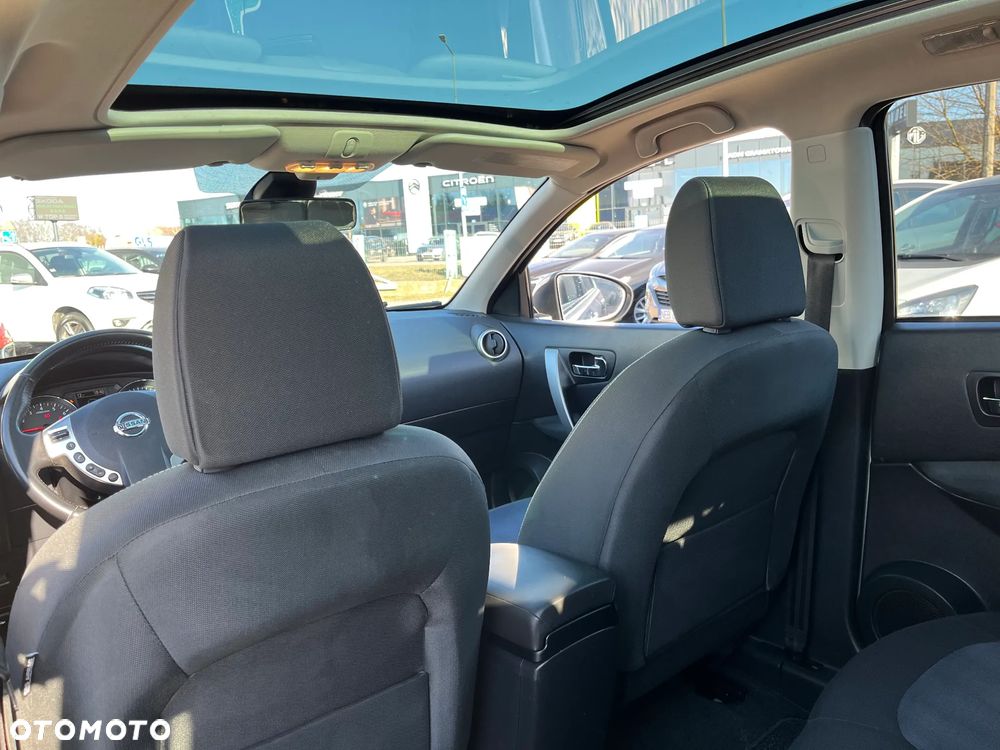 Nissan Qashqai+2 - 25