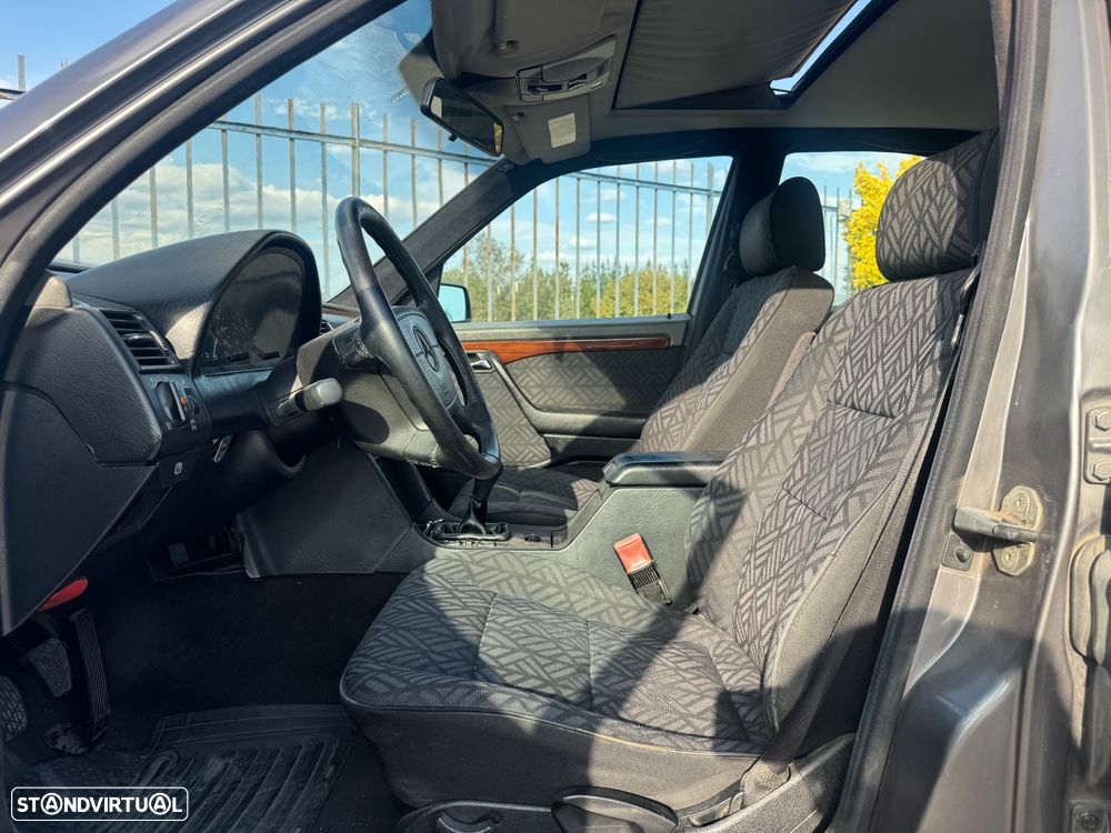 Mercedes-Benz C 220 D Elegance - 11