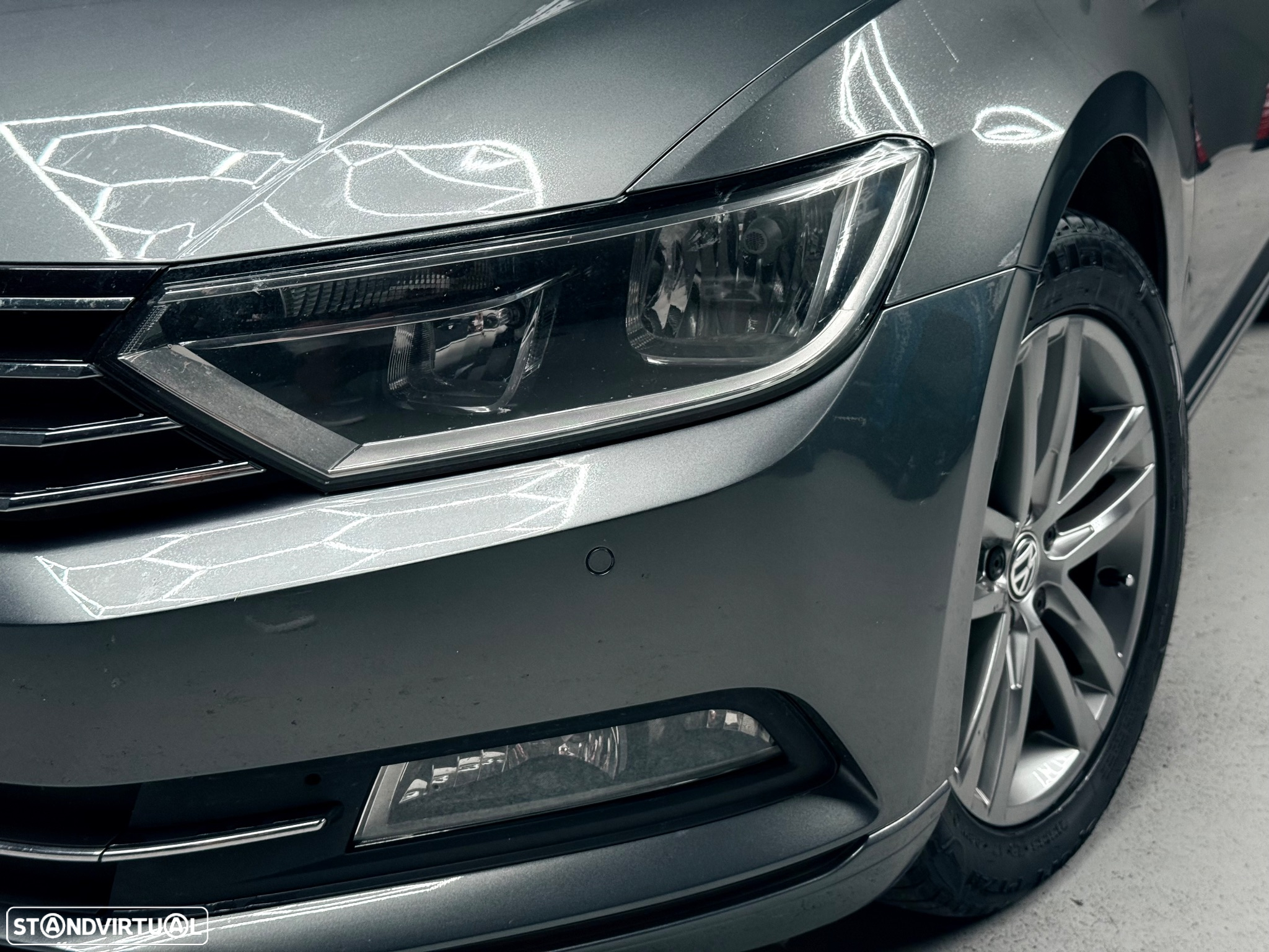VW Passat 1.6 TDI Highline - 4