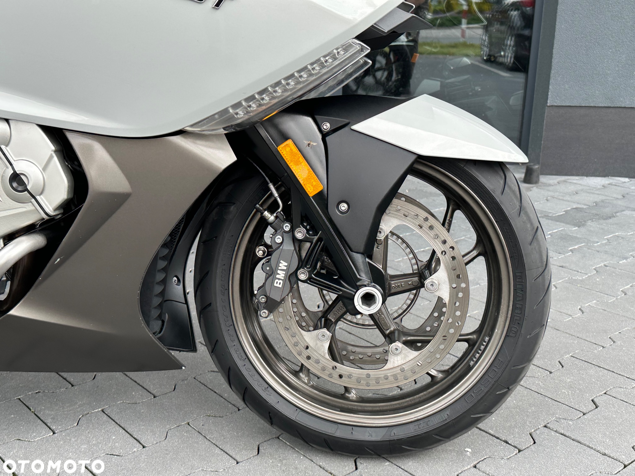 BMW K - 8