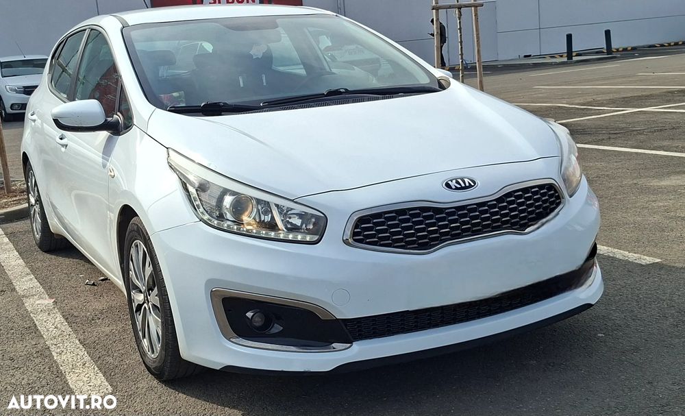 Kia Ceed - 3