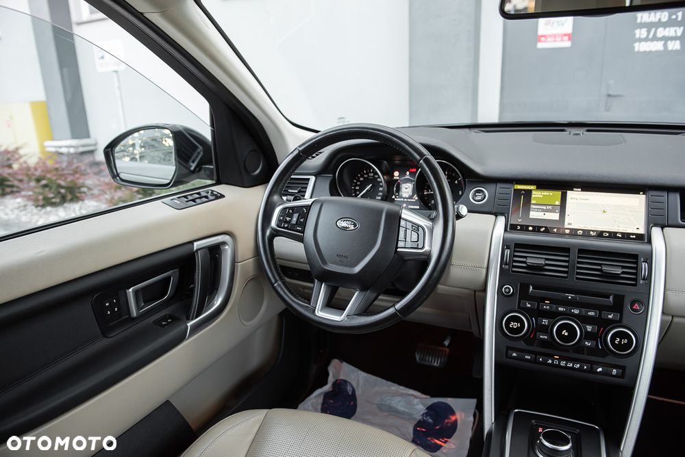 Land Rover Discovery Sport TD4 HSE - 28