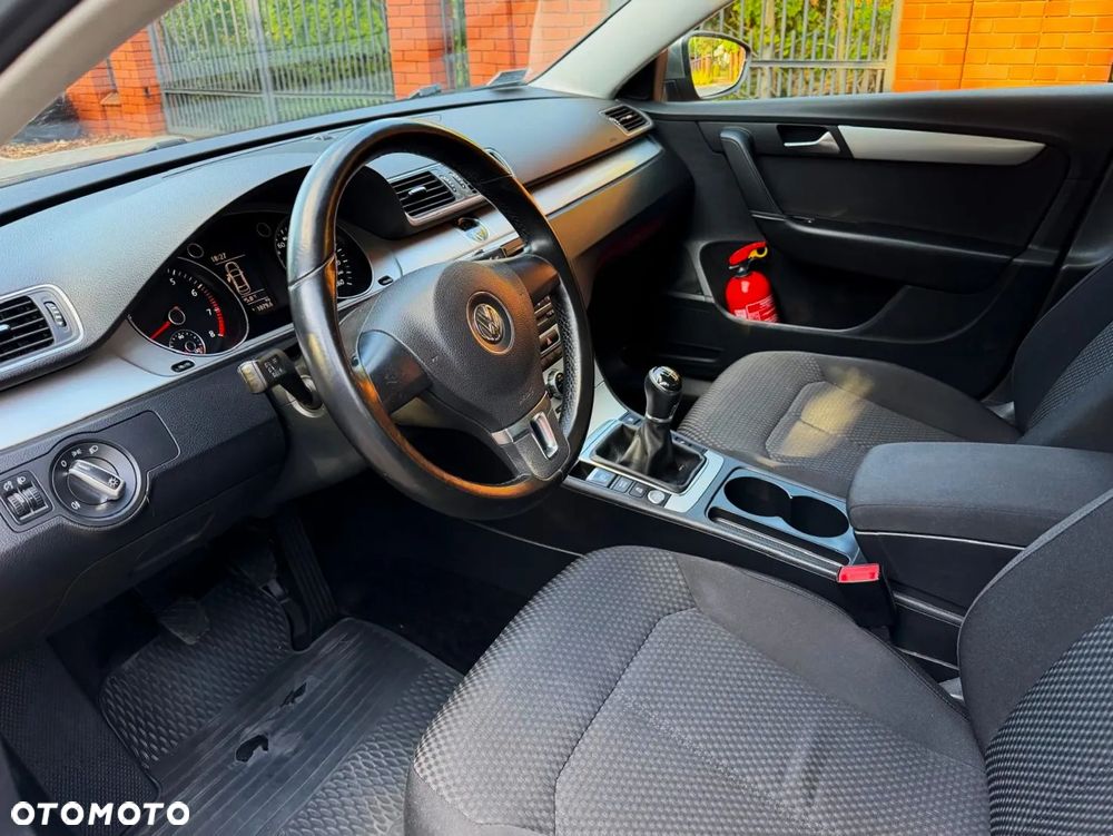 Volkswagen Passat 1.4 TSI Perfectline - 18