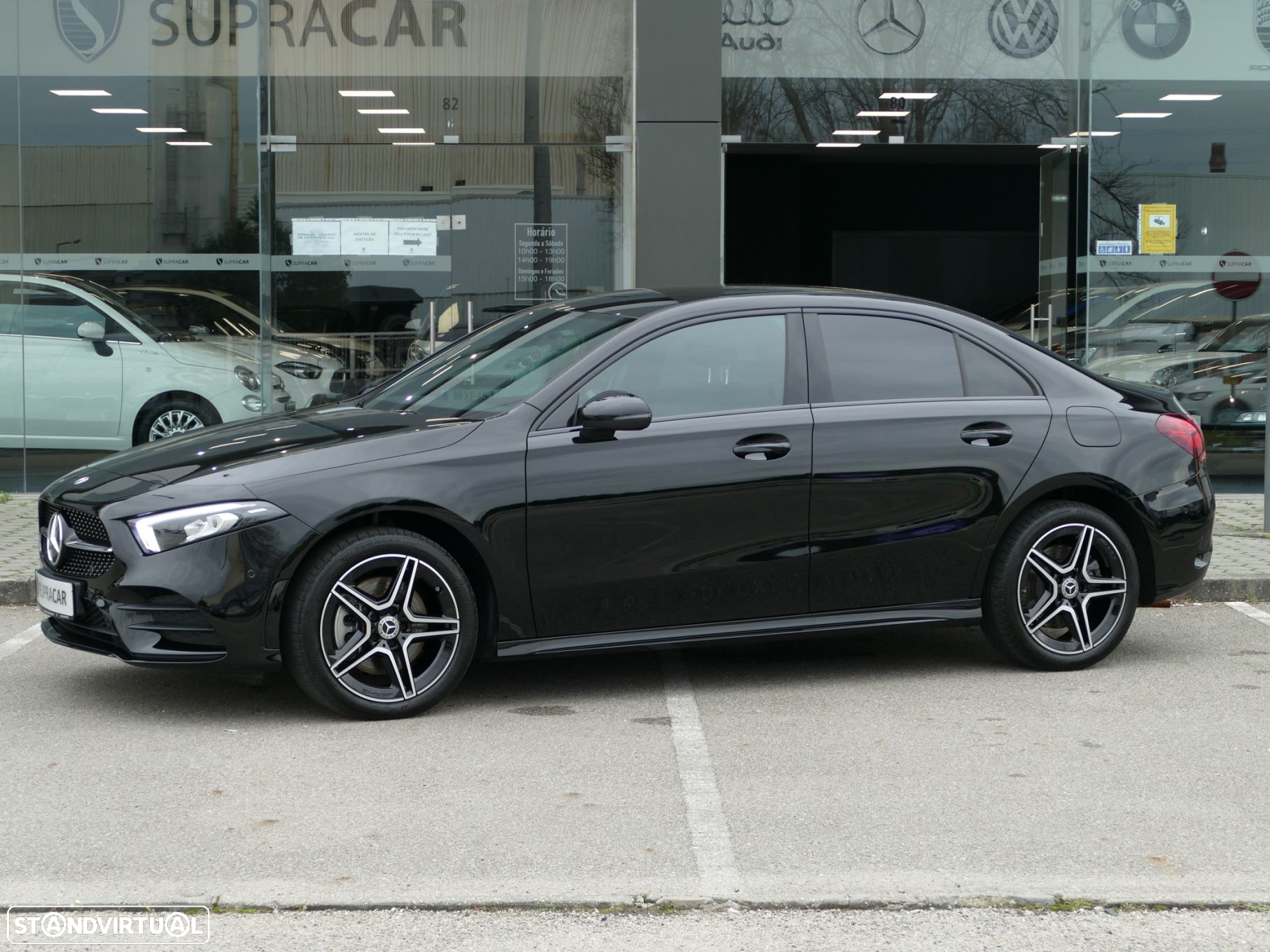 Mercedes-Benz A 250 Limousine e AMG Line - 8