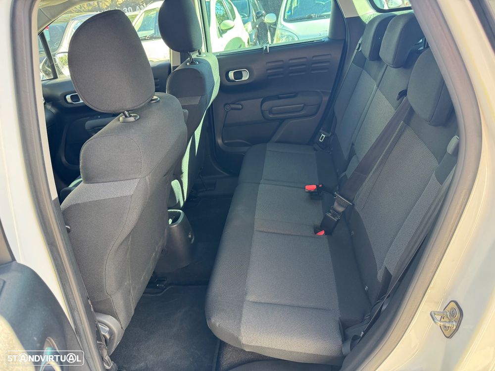 Citroën C3 Aircross 1.2 PureTech Shine - 27