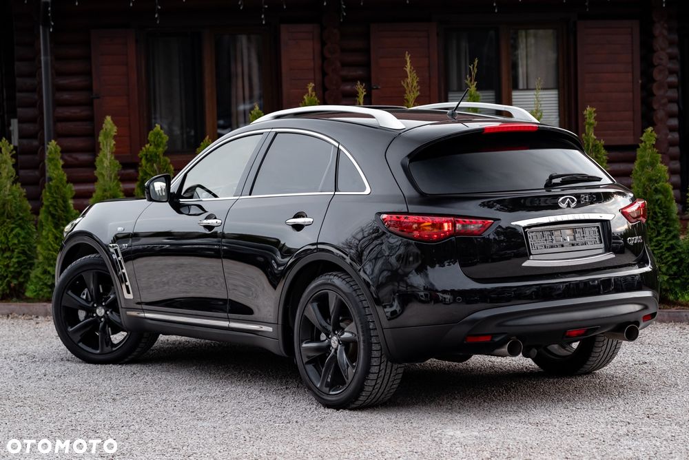 Infiniti QX70 3.7 AWD S - 9