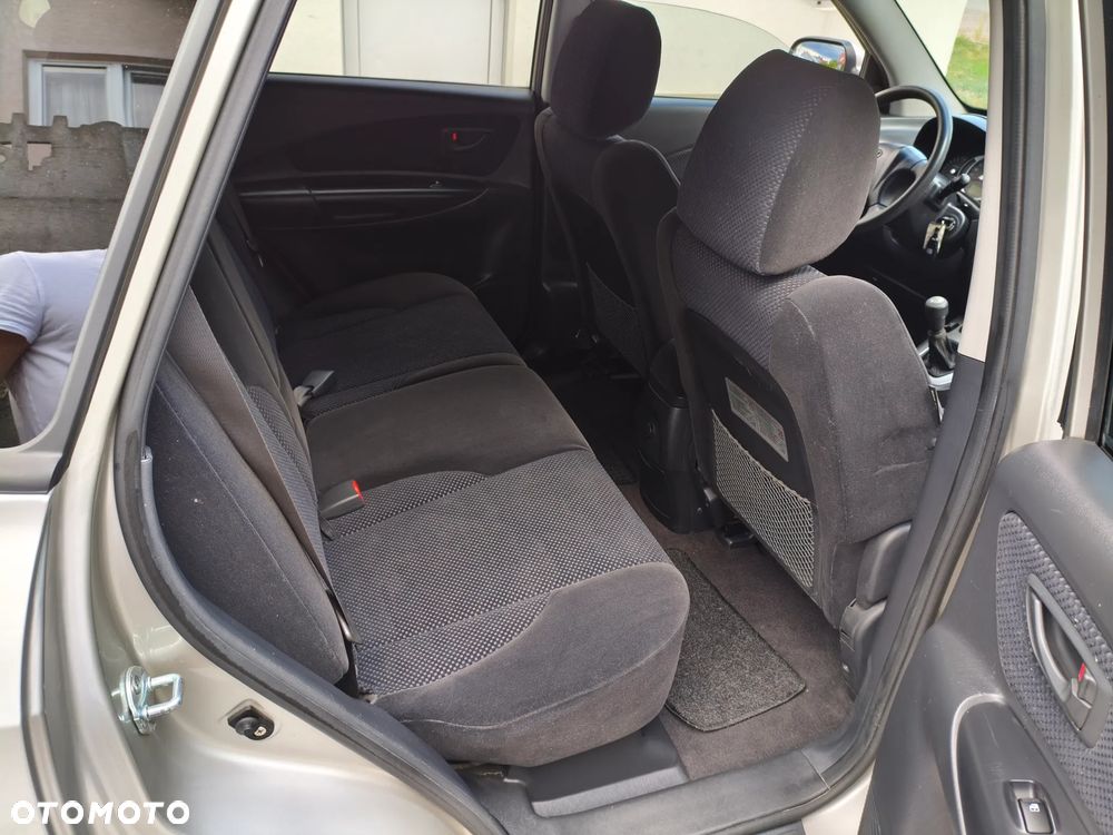 Hyundai Tucson 2.0 4WD GLS - 10