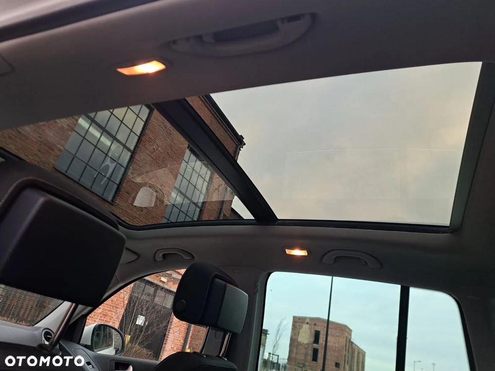 Volkswagen Tiguan 2.0 TDI DPF BlueMotion Technology Cup Sport & Style - 9