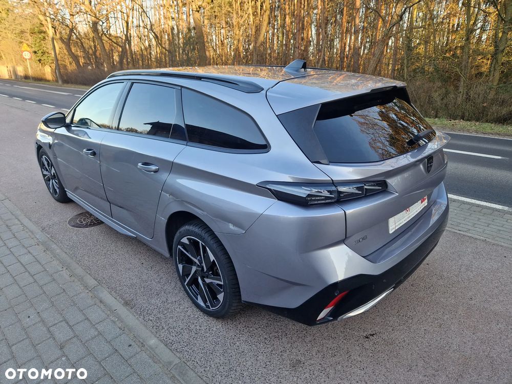 Peugeot 308 PureTech 130 GPF EAT8 Stop & Start GT - 4