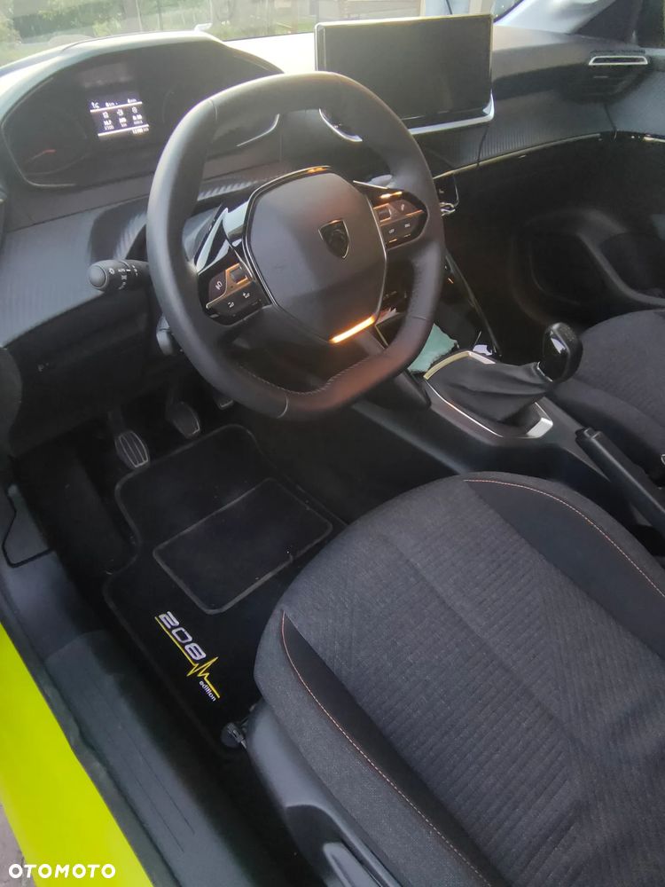 Peugeot 208 1.2 PureTech Style S&S - 18
