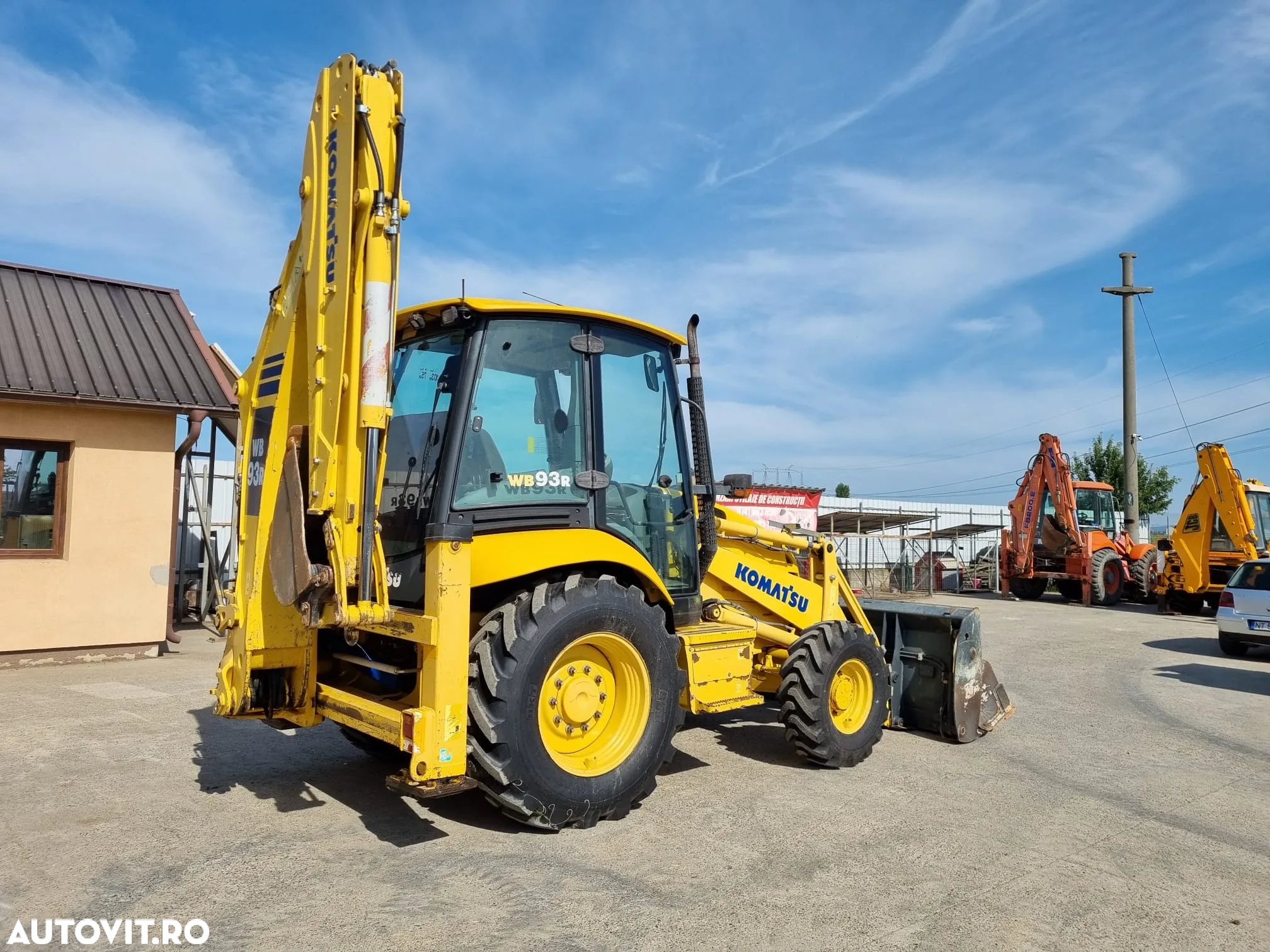 Komatsu WB 93 R-5 - 6