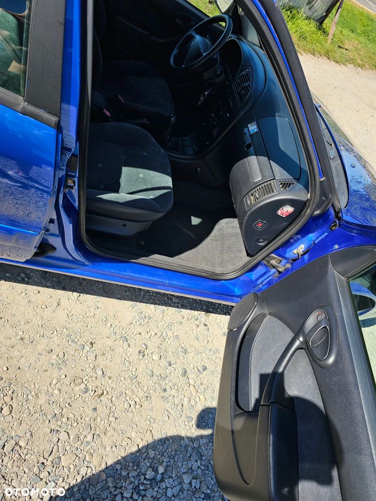 Citroën Xsara II 1.6i SX - 9