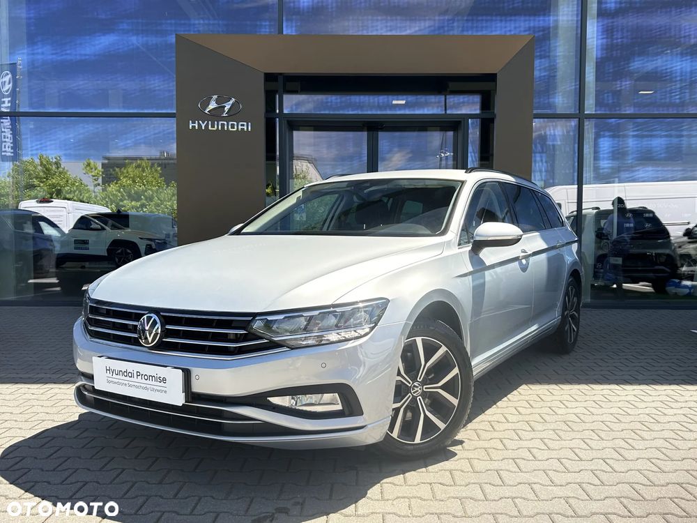 Volkswagen Passat - 2