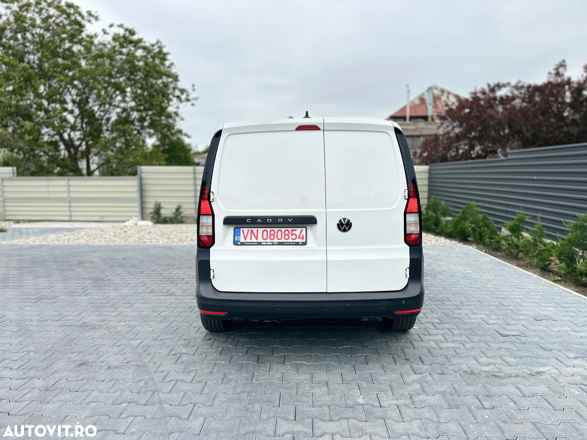 Volkswagen Caddy 2.0 TDI - 3