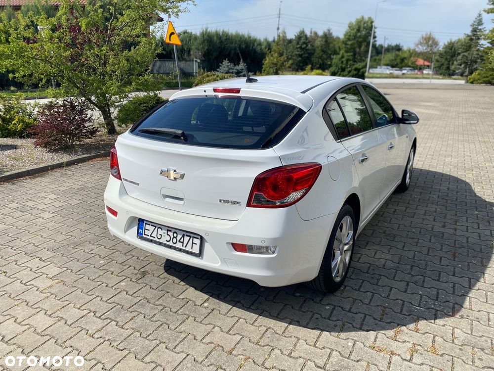 Chevrolet Cruze 1.4 T LTZ - 8