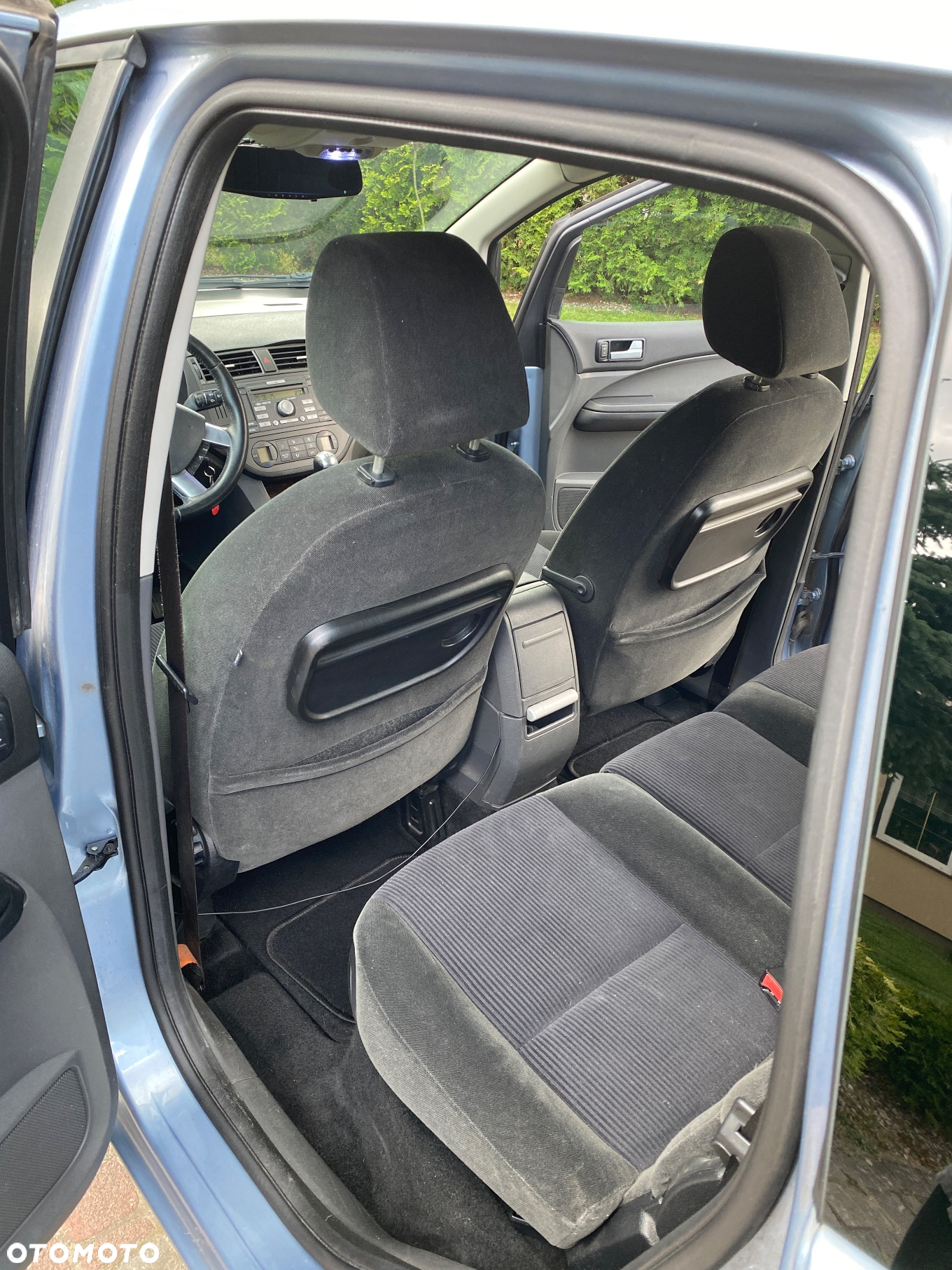 Ford Focus C-Max 1.8 Ghia - 17