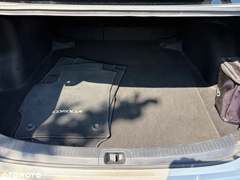 Toyota Corolla 1.5 Comfort - 18