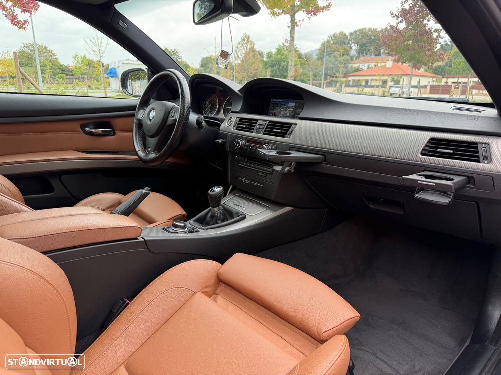 BMW 320 d Coupe Edição M - 30