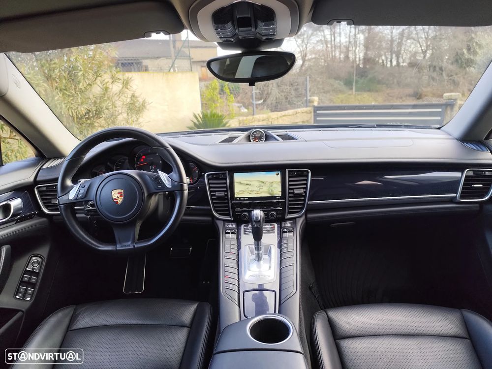 Porsche Panamera - 5