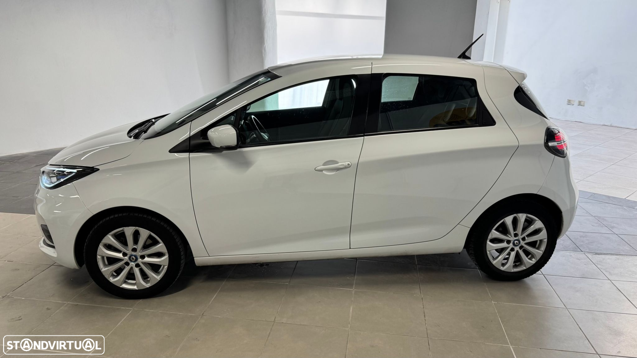 Renault Zoe - 19