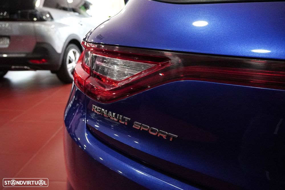 Renault Mégane 1.6 dCi GT EDC - 6