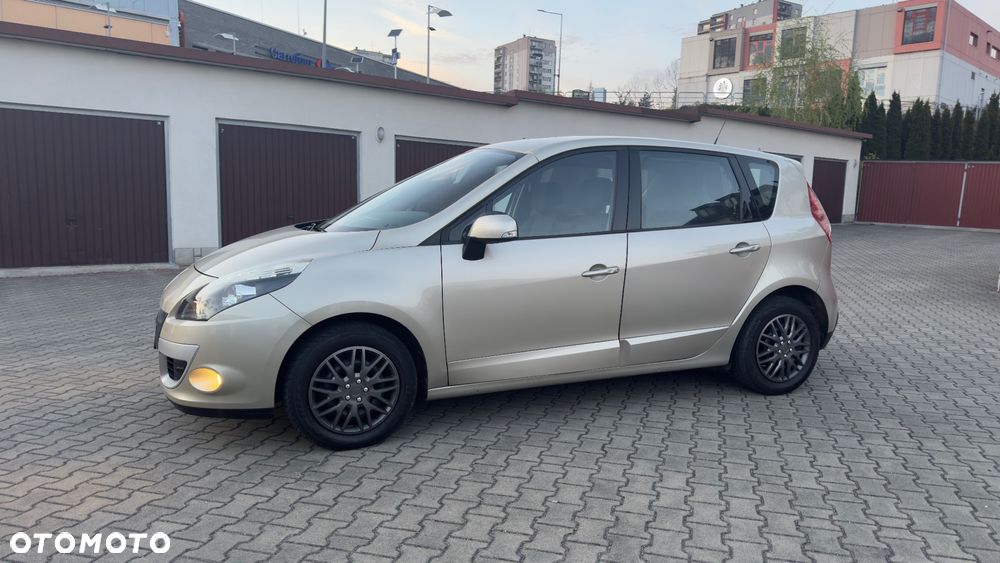 Renault Scenic 1.6 16V 110 Xmod Paris - 7