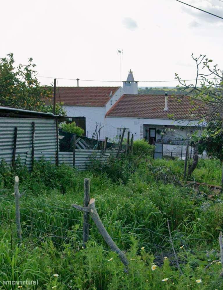 Terreno urbano em Torrão, com acesso asfaltado - Grande imagem: 2/4