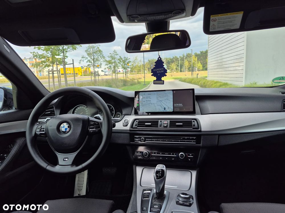 BMW Seria 5 520d Sport-Aut - 26