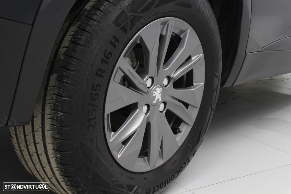 Peugeot 2008 1.2 PureTech Active Pack - 12