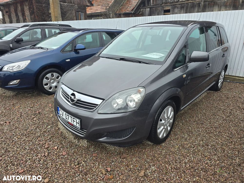Opel Zafira 1.7 CDTI ecoFLEX Family - 1