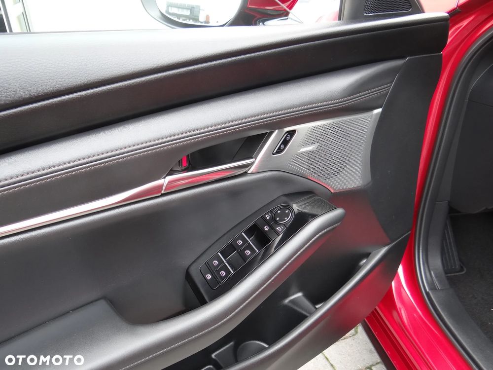 Mazda 3 e-SKYACTIV-G 122 M HYBRID DRIVE HOMURA - 19