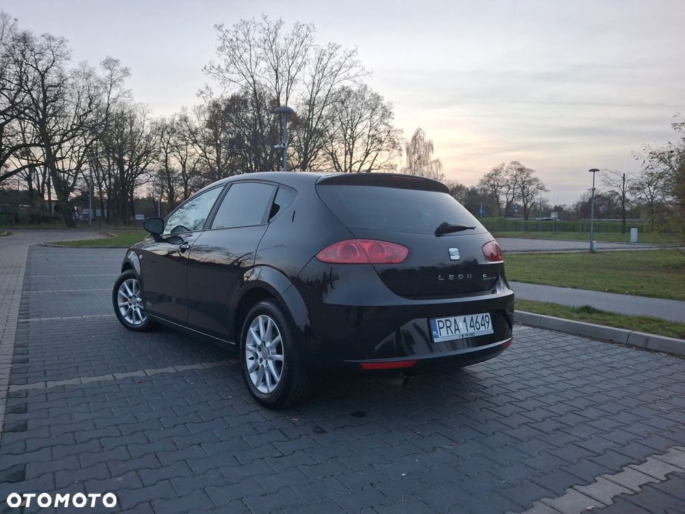 Seat Leon 1.6 TDI Ecomotive Reference - 4