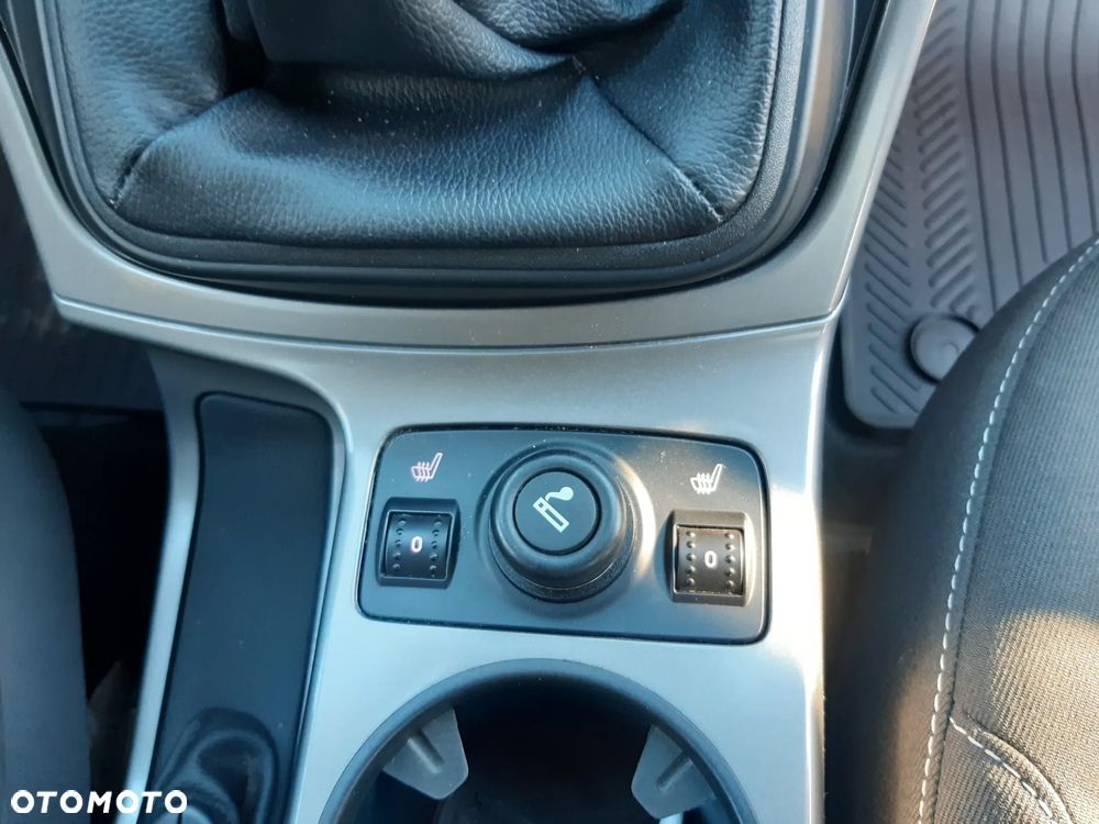 Ford Kuga 2.0 TDCi 4x4 Titanium - 7