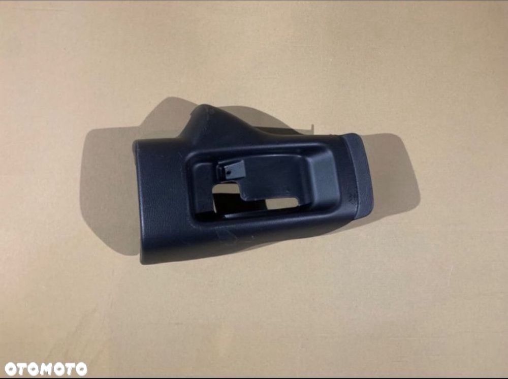 45024-02011 obudowa dolna kolumny Toyota corolla e12