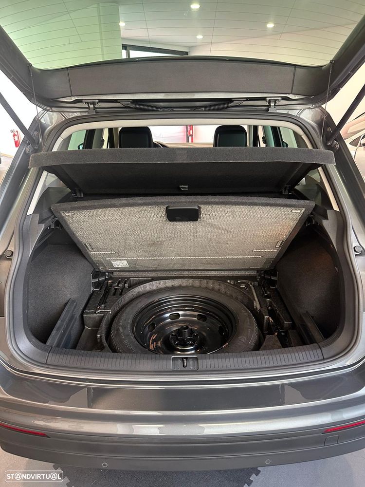 VW Tiguan 2.0 TDI Confortline - 15