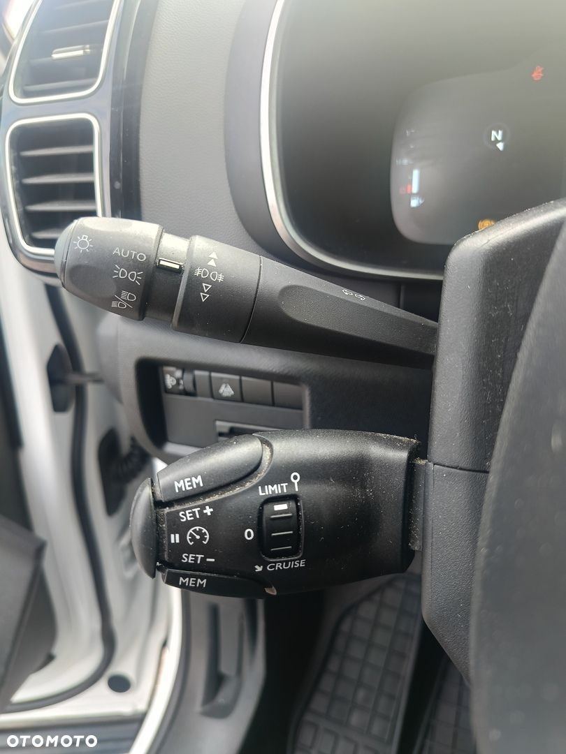 Citroën C5 Aircross 1.2 PureTech Feel Pack - 16