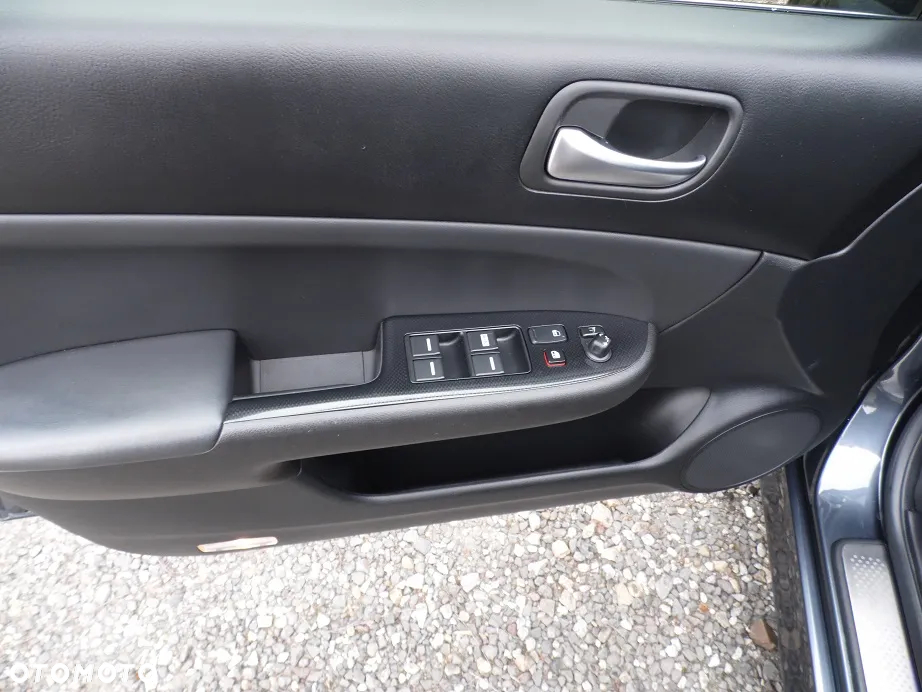 Honda Accord 2.0 i Sport 30 Jahre Edition - 24