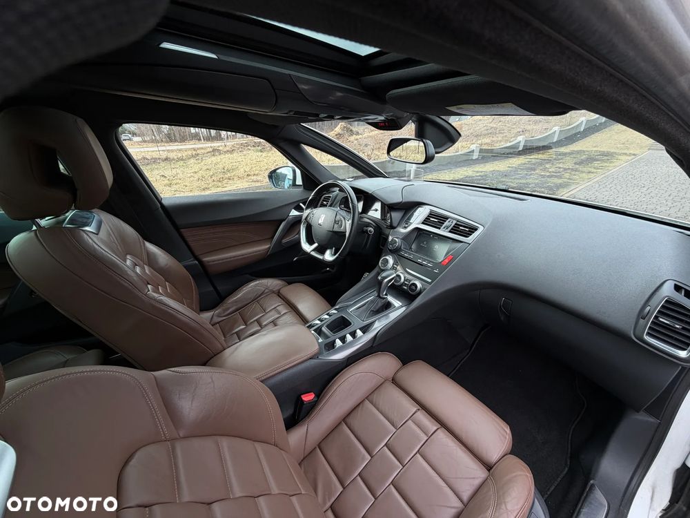 Citroën DS5 BlueHDi 180 EAT6 Business Class - 19