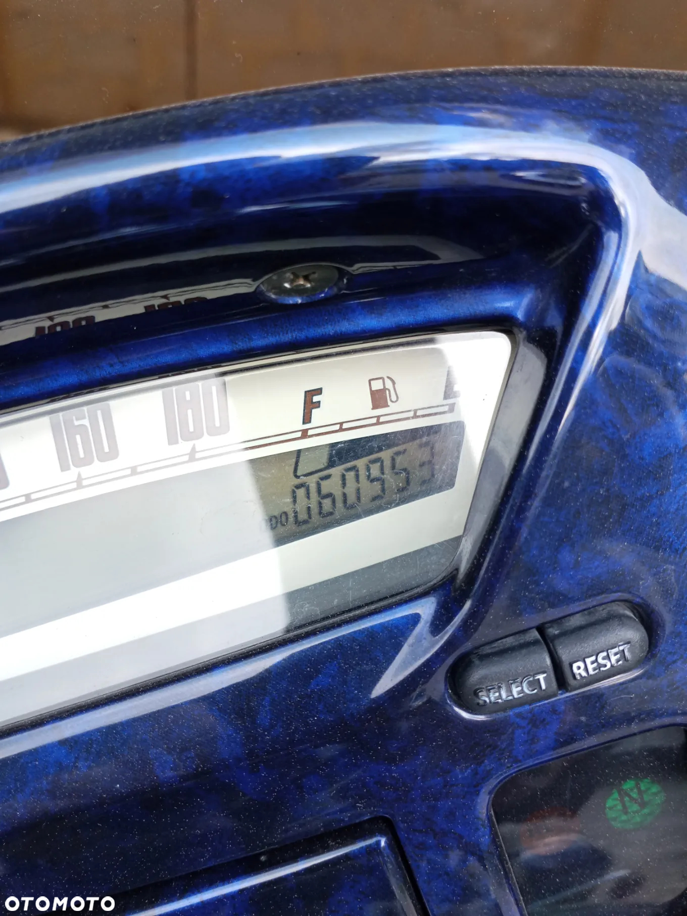Yamaha XVZ - 5