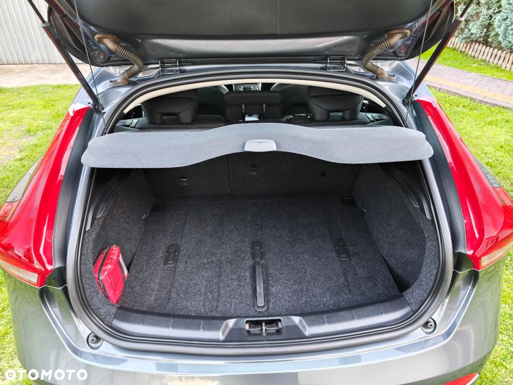 Volvo V40 D2 Momentum - 16