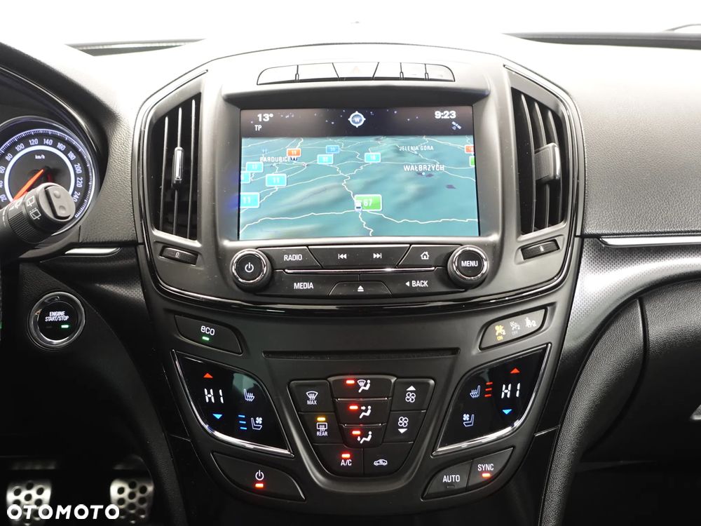 Opel Insignia 2.0 CDTI 4x4 ecoFLEX - 31