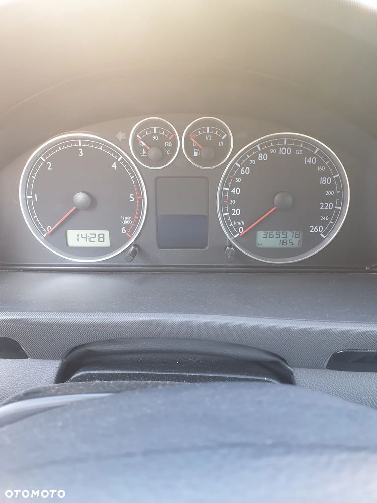 Volkswagen Sharan 1.9 TDI Automatik Highline - 7